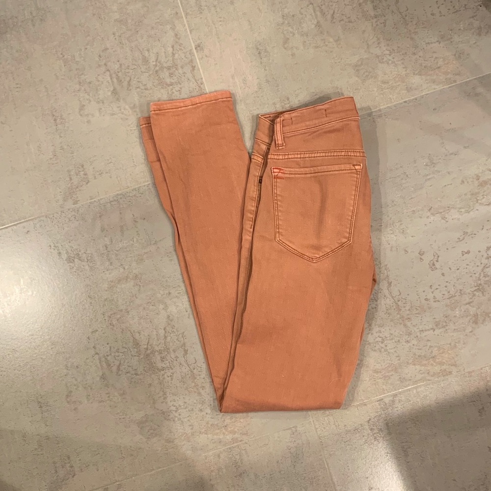 Skinny jeans